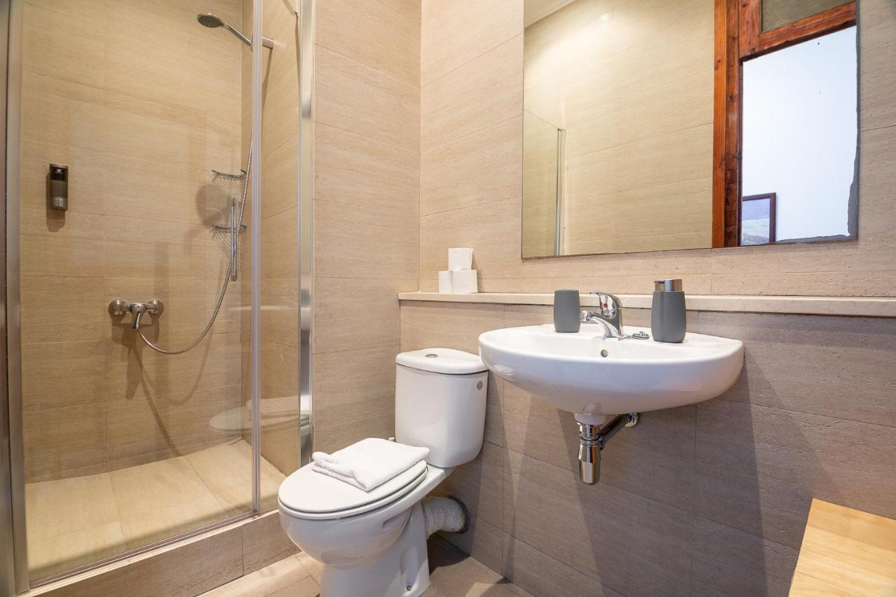 Great Spacious Apartment In The Gothic Quarter Barcelona Ngoại thất bức ảnh