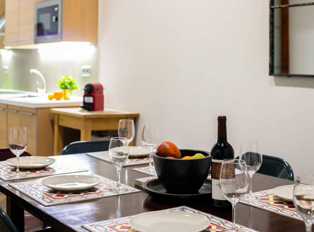 Great Spacious Apartment In The Gothic Quarter Barcelona Ngoại thất bức ảnh