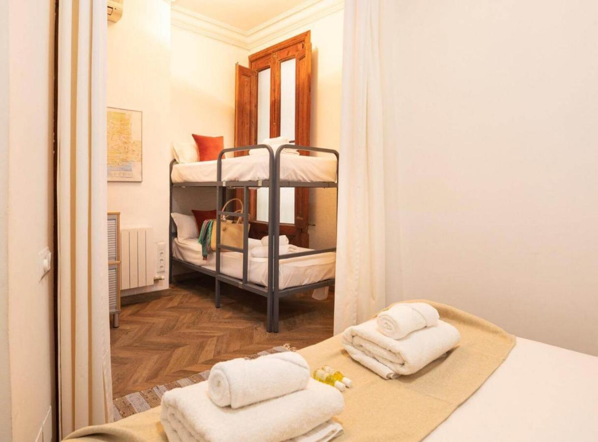 Great Spacious Apartment In The Gothic Quarter Barcelona Ngoại thất bức ảnh