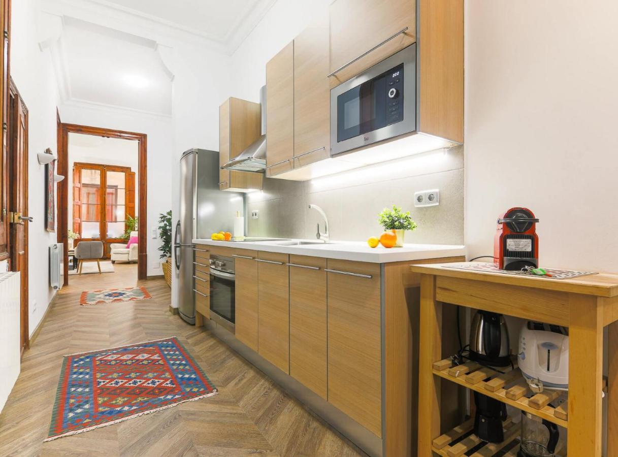 Great Spacious Apartment In The Gothic Quarter Barcelona Ngoại thất bức ảnh